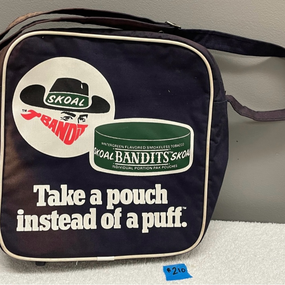 Skoal Bandits/New York Yankees Promo Advertising Bag VINTAGE Tobacco
